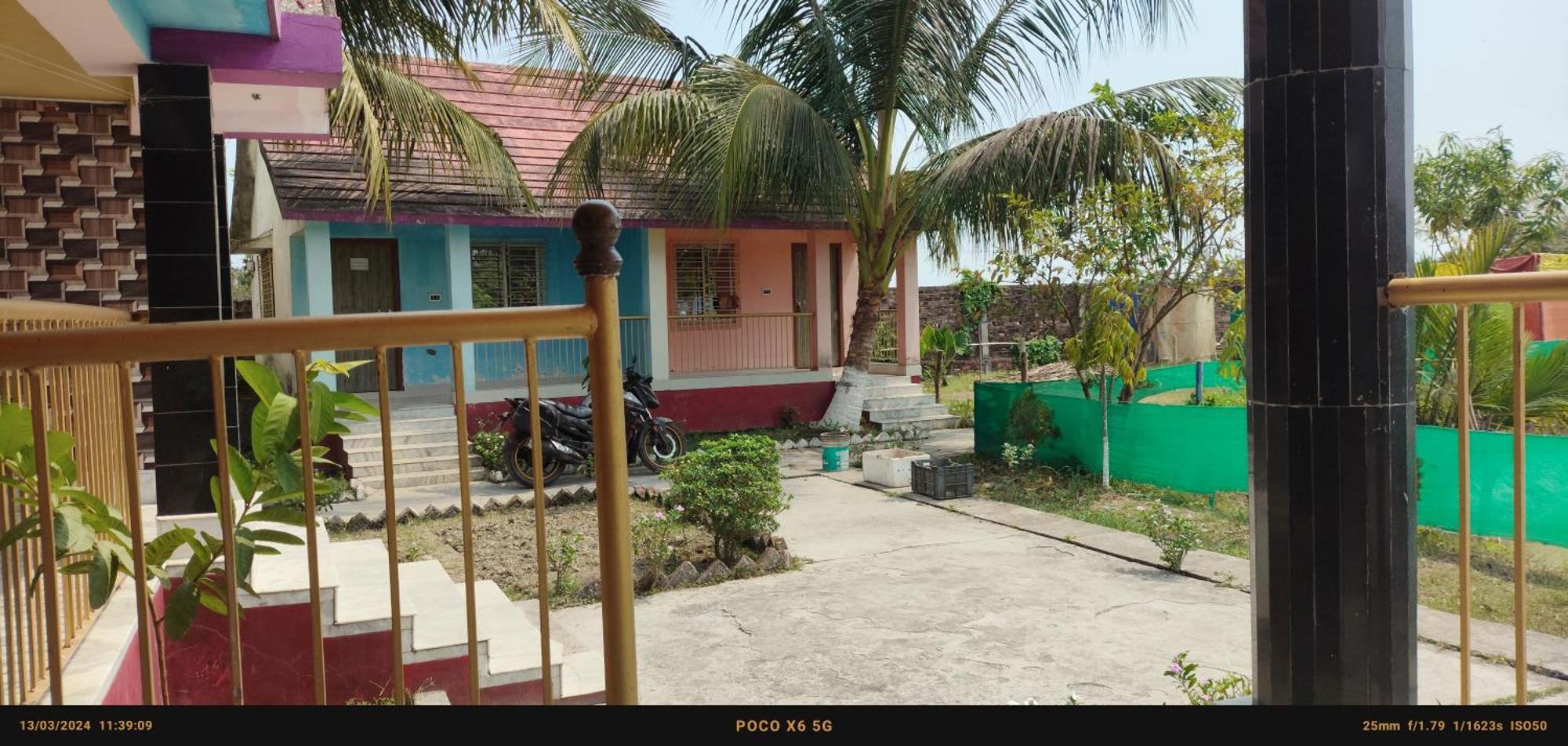 India Tours Only Ekanta Apan Hotel Mathurakhanda Bagian luar foto